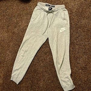 Grey Nike sweatpants size S